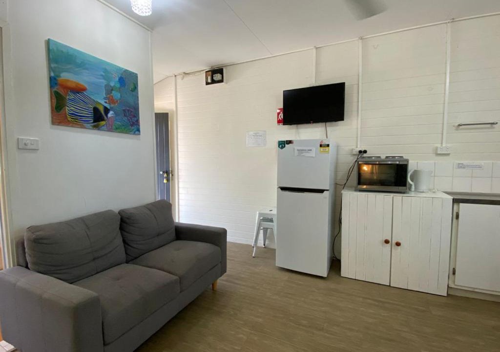 Arcadia Apartment | The Captains Manor On Cook 5