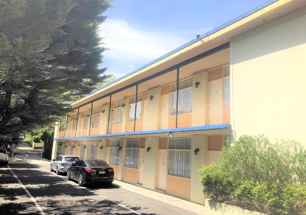 Katoomba Hotel | The Clarendon Motel Katoomba