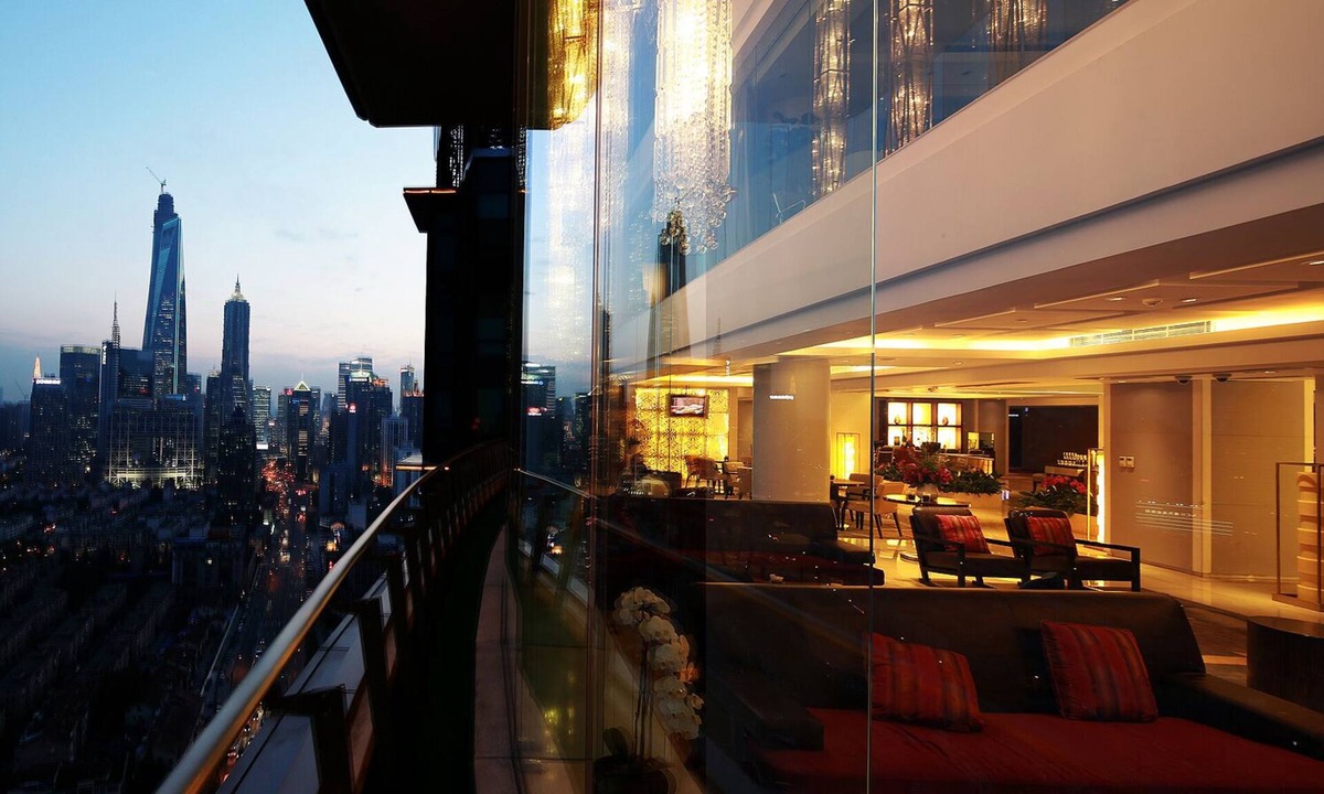 Downtown Shanghai Hotel | The Eton Hotel