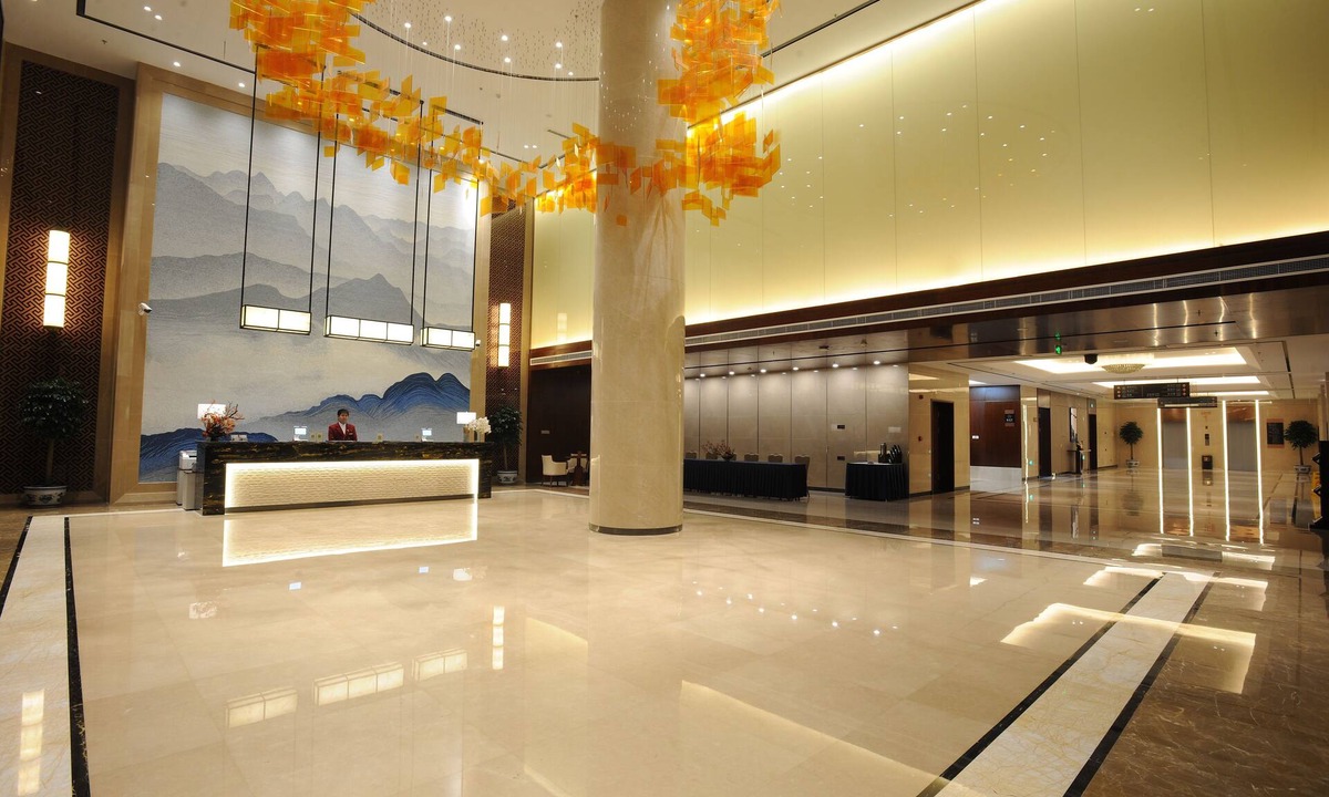 Kuiwen District Hotel | The Farrington Hotel - Building B