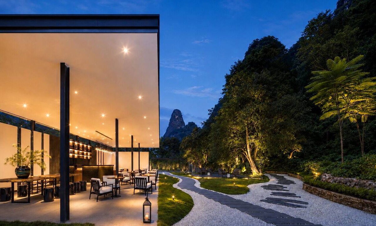 Yangshuo Hotel | The Floral Dreamscape Boutique Hotel
