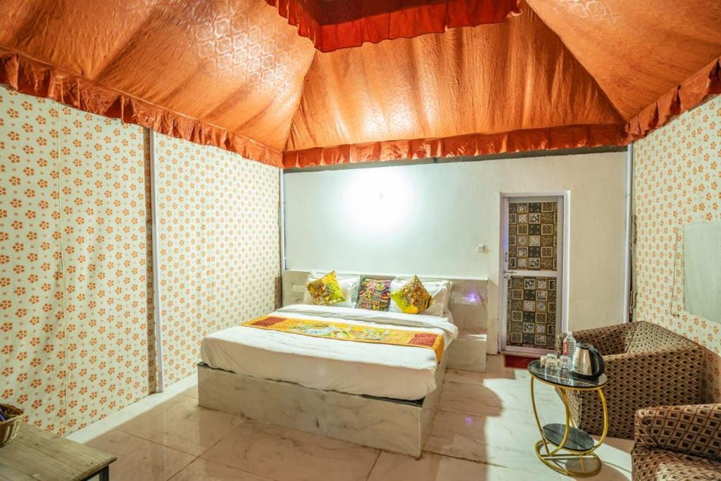 Sam Hotel | The Gujarat Capital Resort