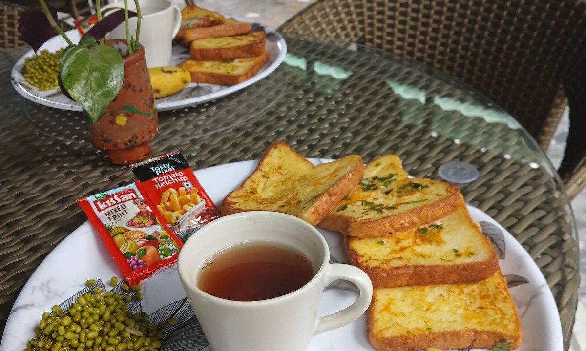 Sualkuchi House | The Gulmohar Inn
