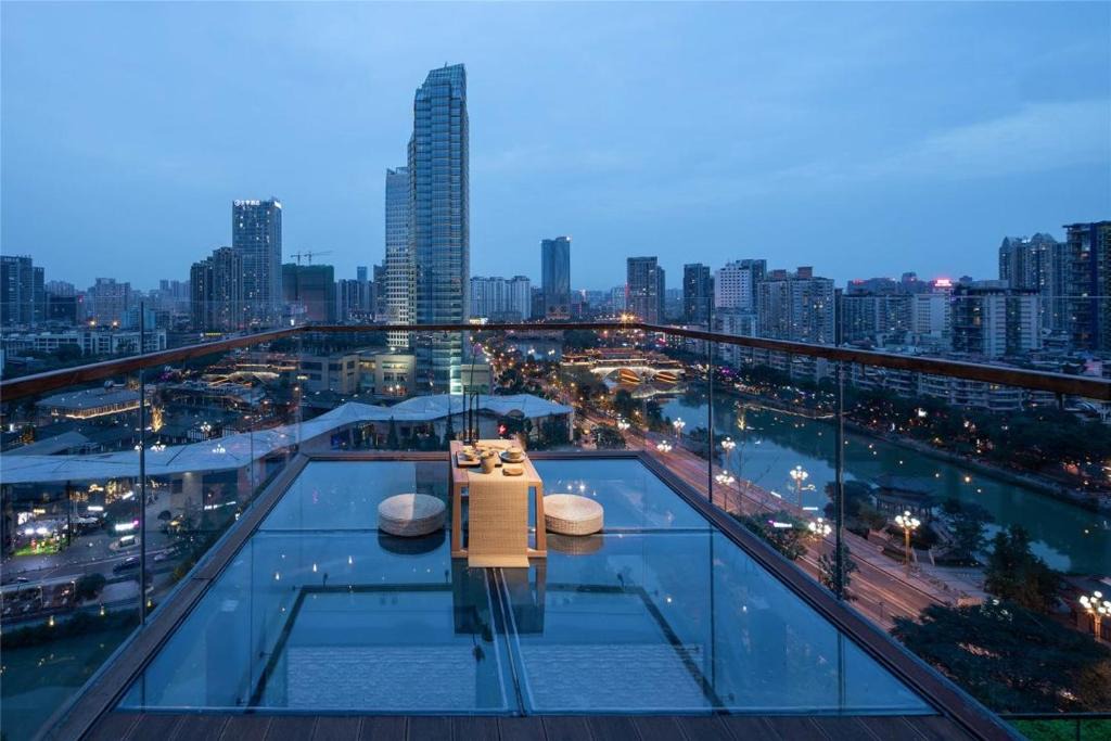 Hejiang Pavilion Hotel | The Hidden House - Chengdu Taikoo Li & Hejiangting