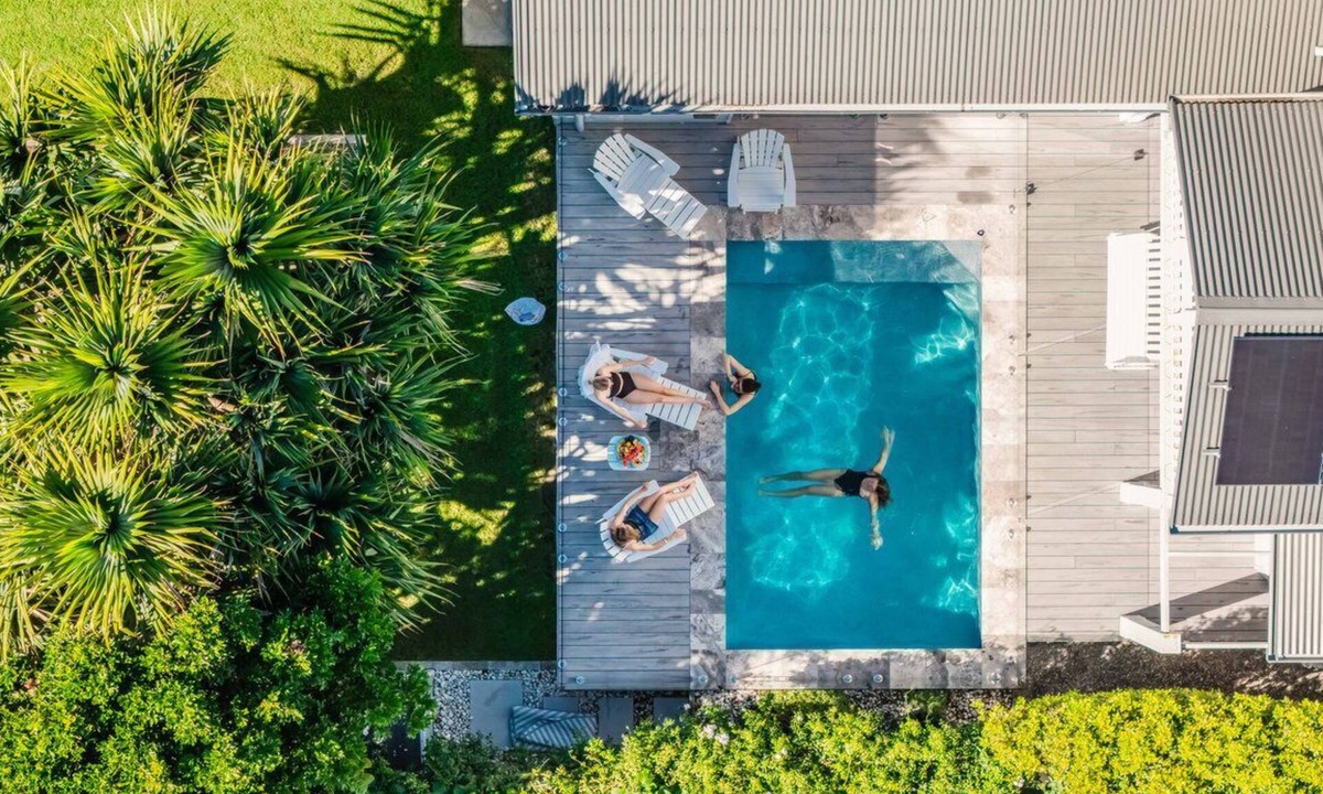 Casuarina House | The Jasmine Gate - Beachfront beauty in casuarina