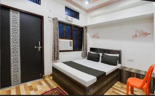 Varanasi Hotel | The M S Residency