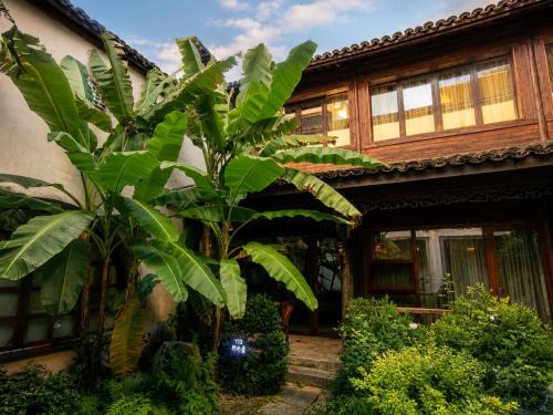 Gongshu House | The Moon and Six Pence Hotel Hangzhou