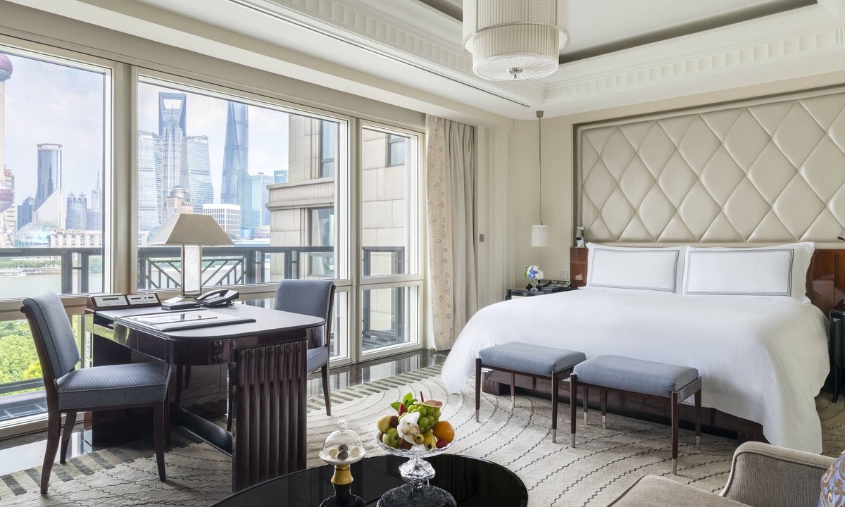 Downtown Shanghai Hotel | The Peninsula Shanghai