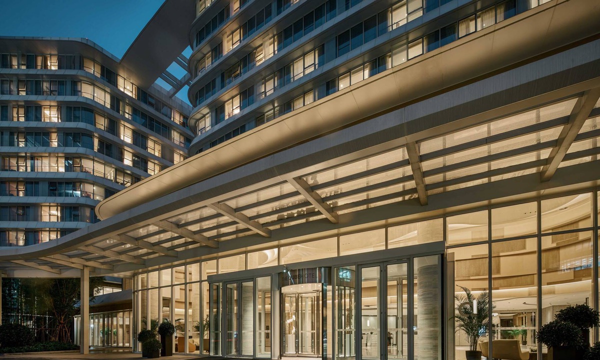 Qingpu Hotel | The Qube Hotel Shanghai Hongqiao