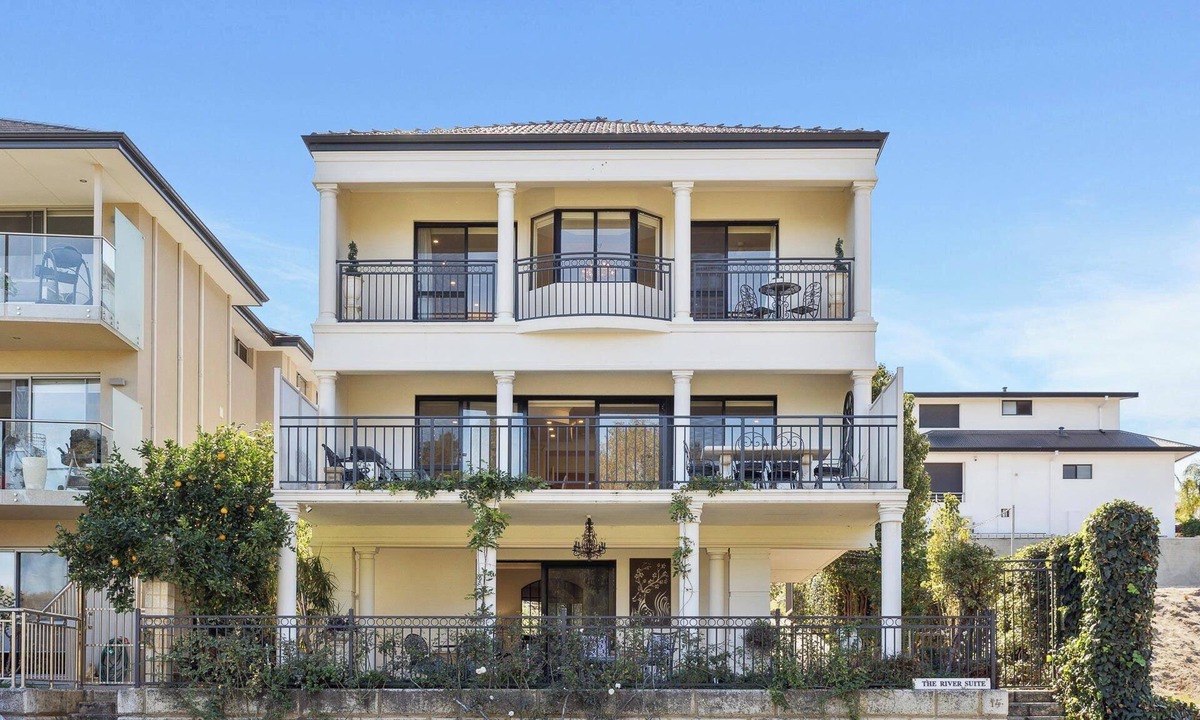Maylands House | The Residence on Swan – Absolute Riverfront Family Luxury with City Views