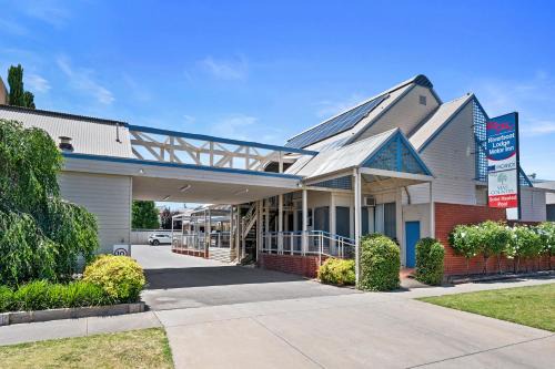 Echuca Hotel | The River Boat Hotel - Echuca
