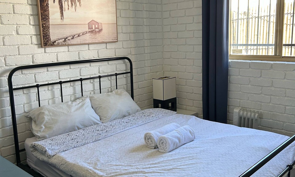 Perth Hostel | The Shiralee - Hostel