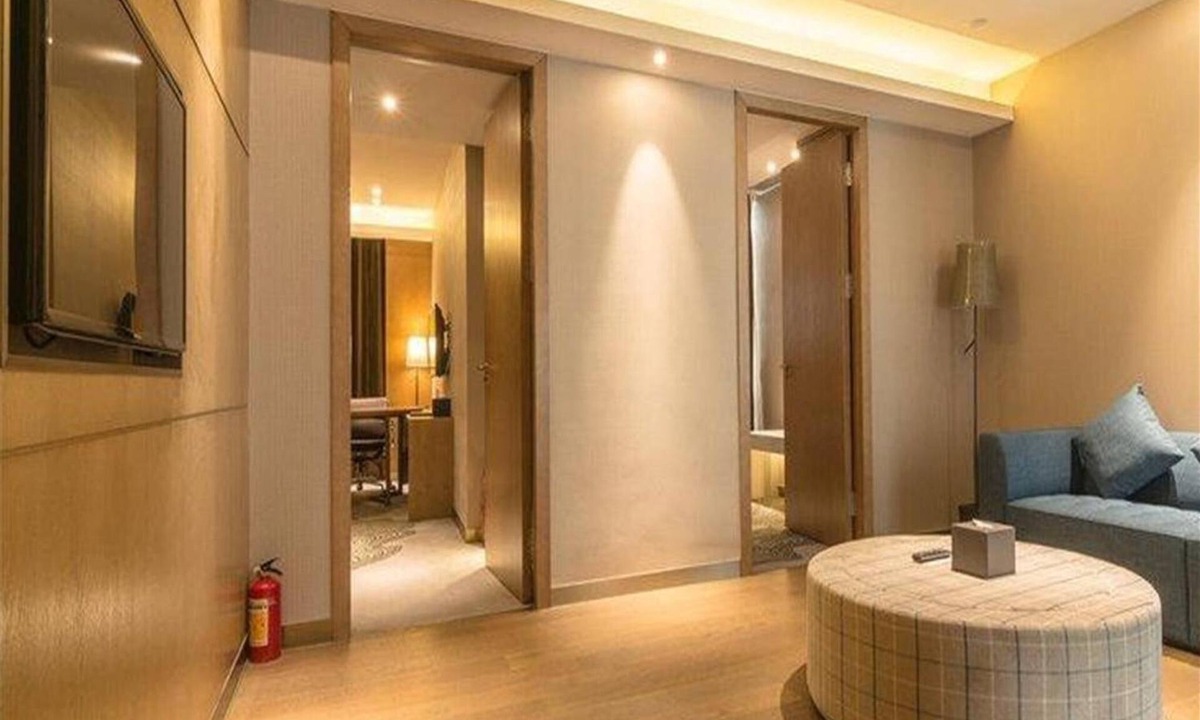 Dongqu Subdistrict Hotel | The Summit Hotel