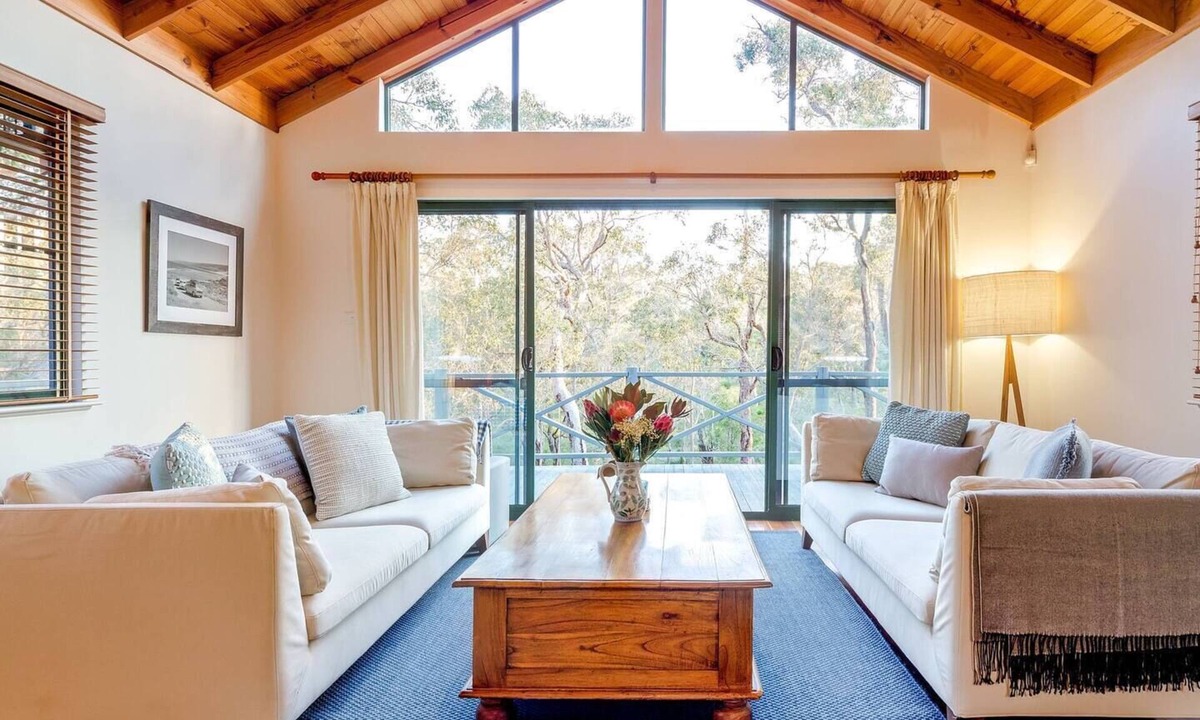 Yallingup House | Three Bears Yallingup Hideaway near Wineries
