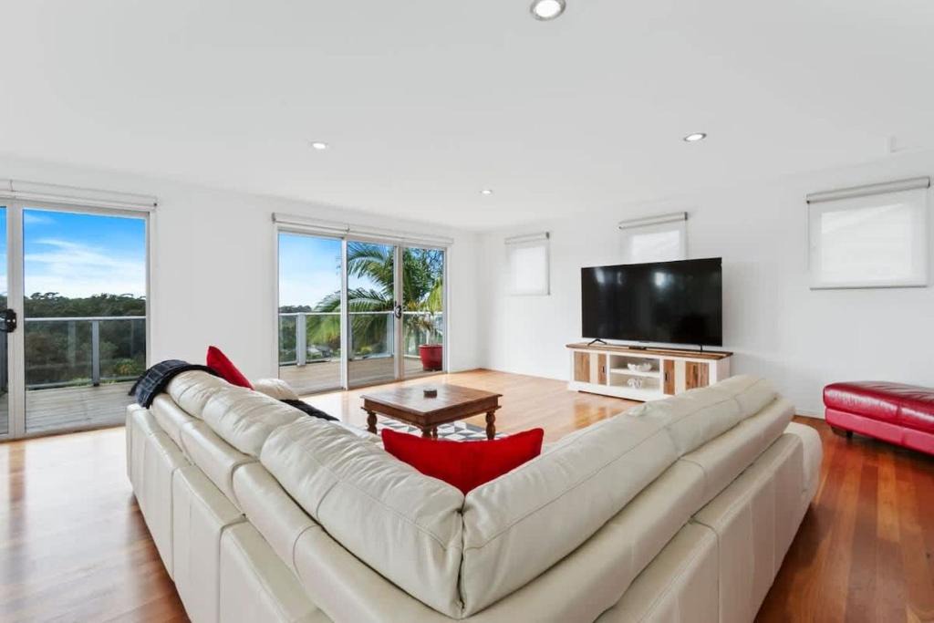 Long Beach House | Three Sisters at Long Beach