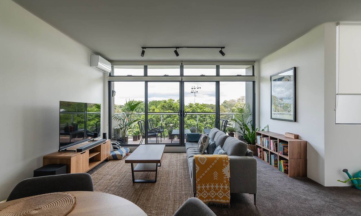 Camperdown Apartment | Treetops Camperdown, Inner City Bliss w Parking