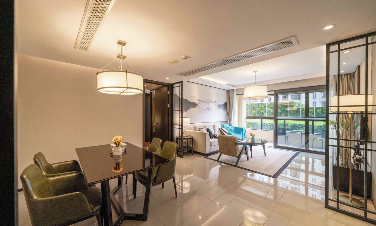 Minhang Bed & Breakfast | Tyms Gubei Apt 2BR Apt Near Takashimaya