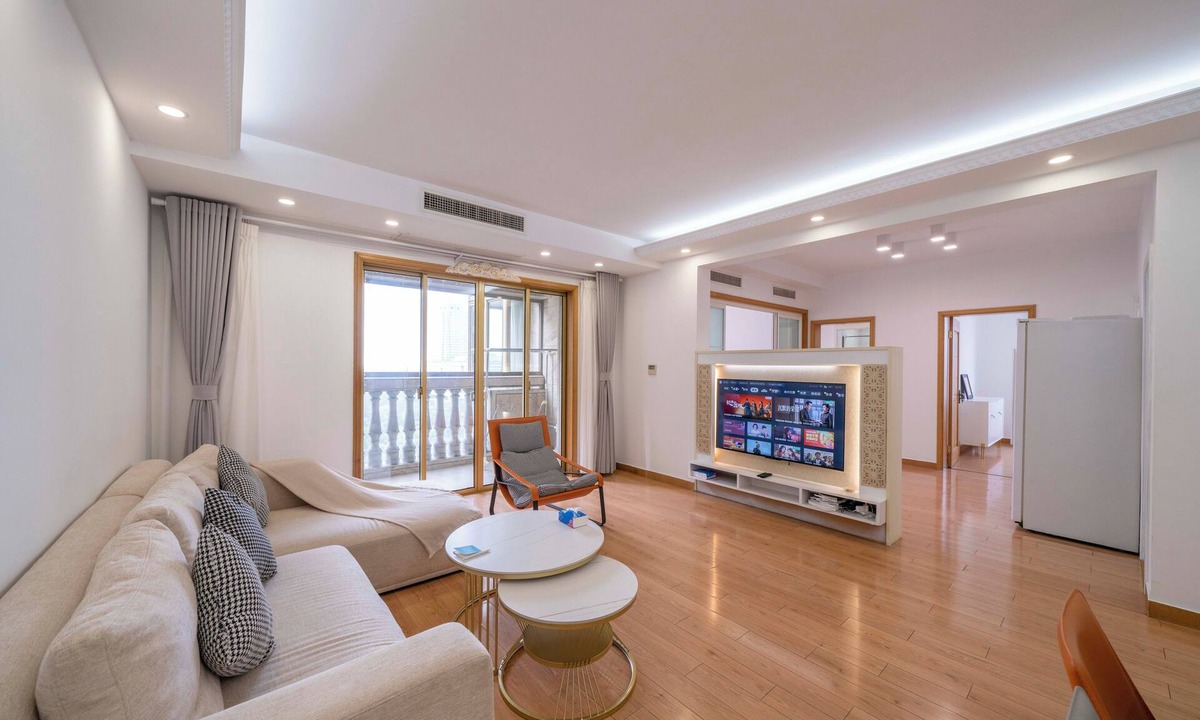 Changning Bed & Breakfast | Tyms Gubei Elegant 3BR 2BA APT