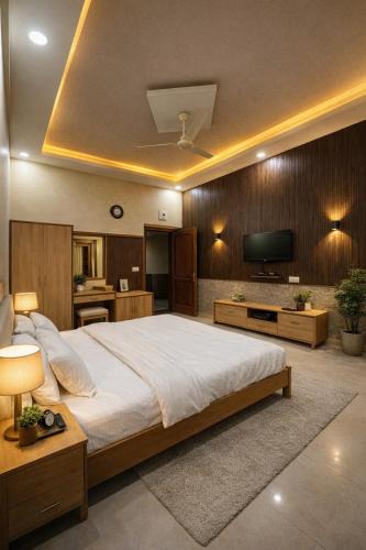 Uchiyarda Hotel | Udaigarh Palace - The Heritage Hotel