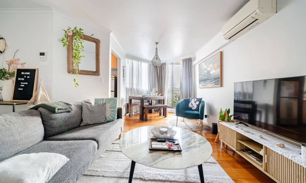 Brighton-le-Sands Apartment | `Ultimate beach pad`