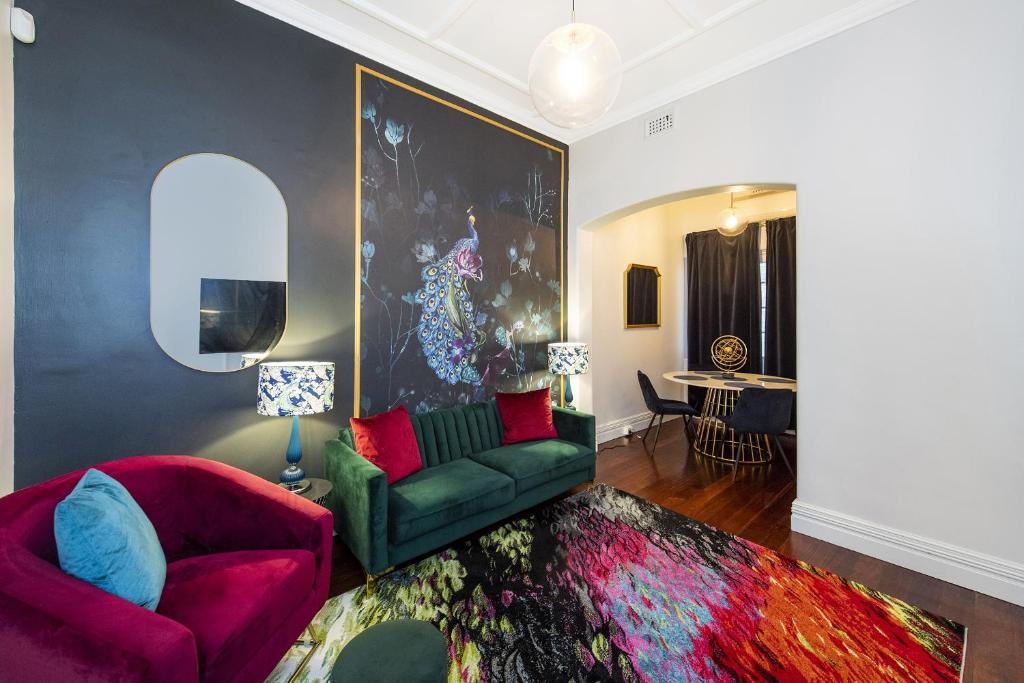 West Perth Apartment | Unique Heritage One Bed Apartment