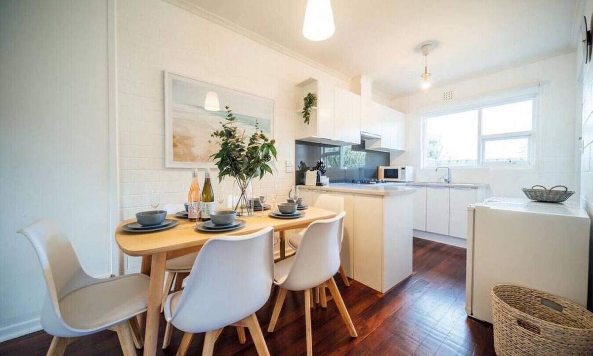 Grange Apartment | Urban Beach Shack - Steps to Grange Beach & Café