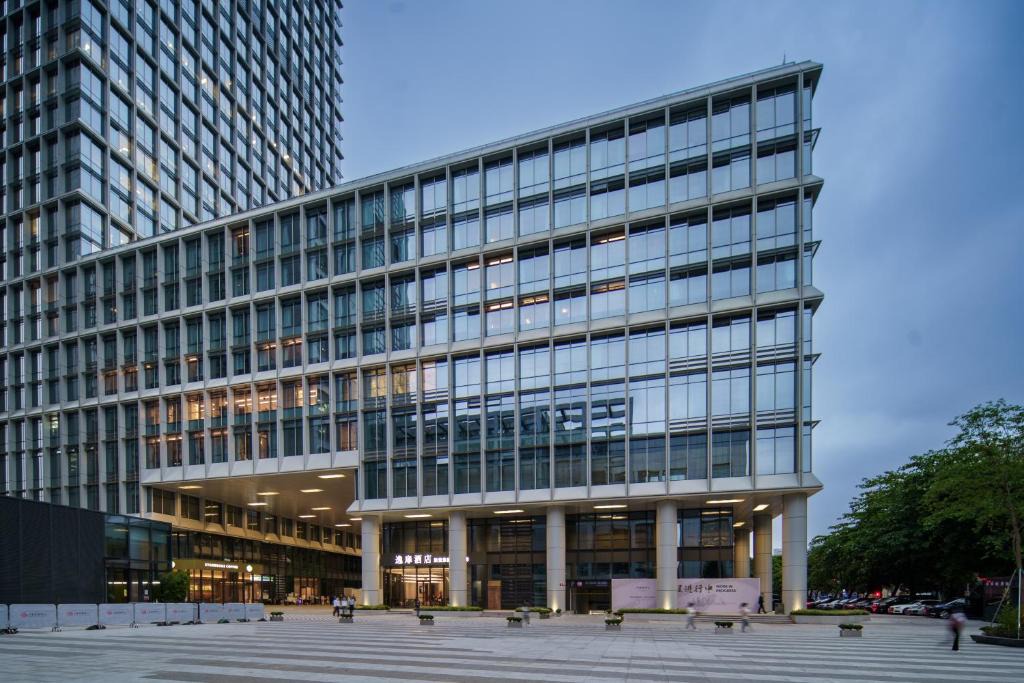 Futian CBD Hotel | UrCove by HYATT Futian CBD