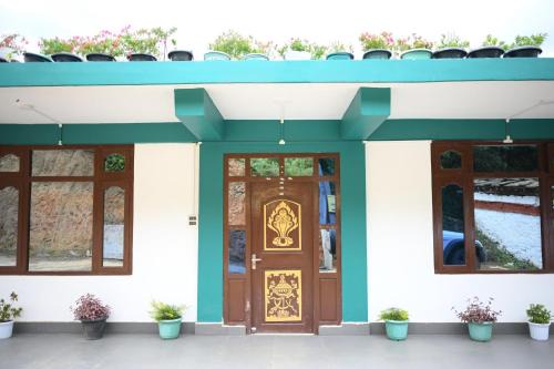Bomdila House | Valley Of Pines
