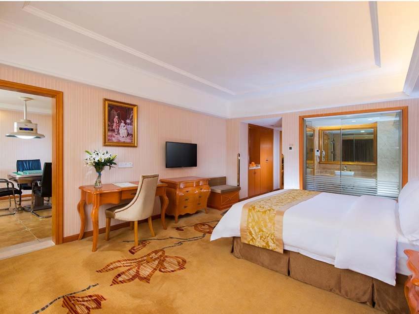 Wuling District Hotel | Vienna Hotel Changde Wuling Avenue
