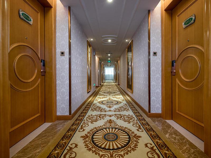 Rongcheng District Hotel | Vienna Hotel (Jieyang Jinxian Dadao Shop)