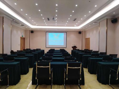 Nanxiong Hotel | Vienna Hotel(Nanxiong Shidai Guangchang Branch)