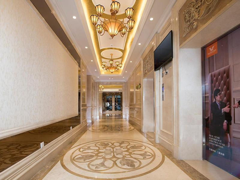 Tianyang County Hotel | Vienna Hotel (Tianyang Old City High Speed Railway Station)