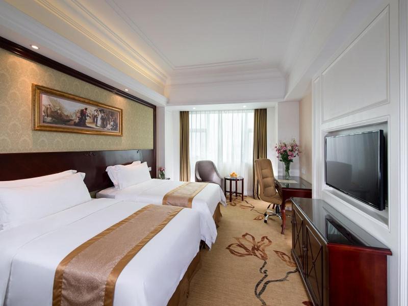Laofutou Hotel | Vienna International Hotel Zhongshan Shiqi Kanghua Road