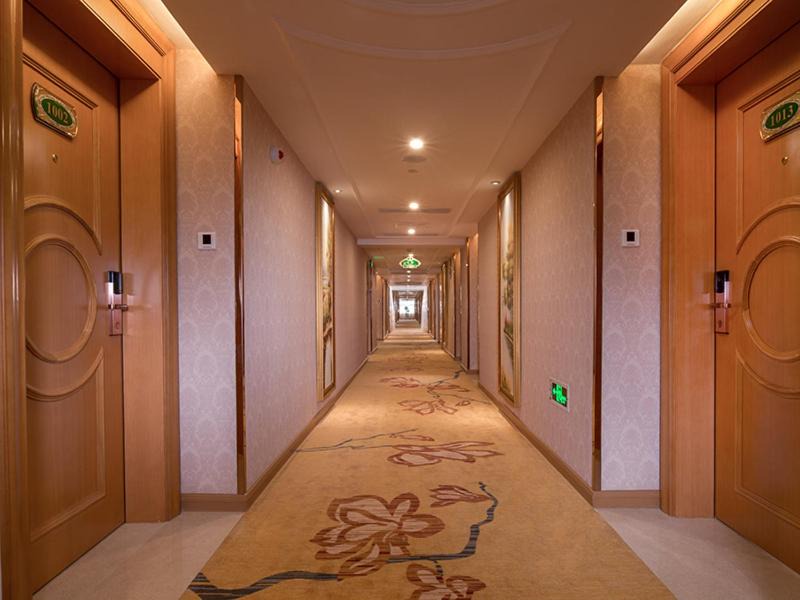 Shajing Hotel | Vienna International Hotel (Shenzhen Fuyong Convention and Exhibition Center)