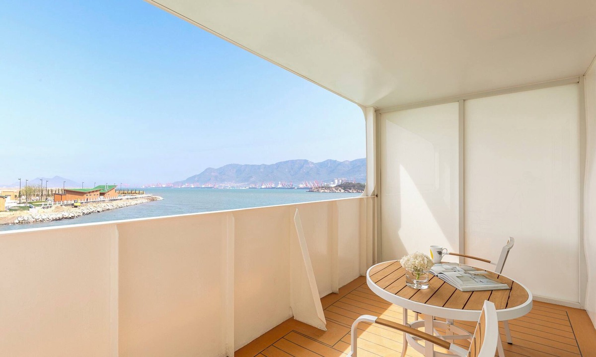 Lianyun District Hotel | Voco Lianyungang Star Of Haizhoubay by IHG