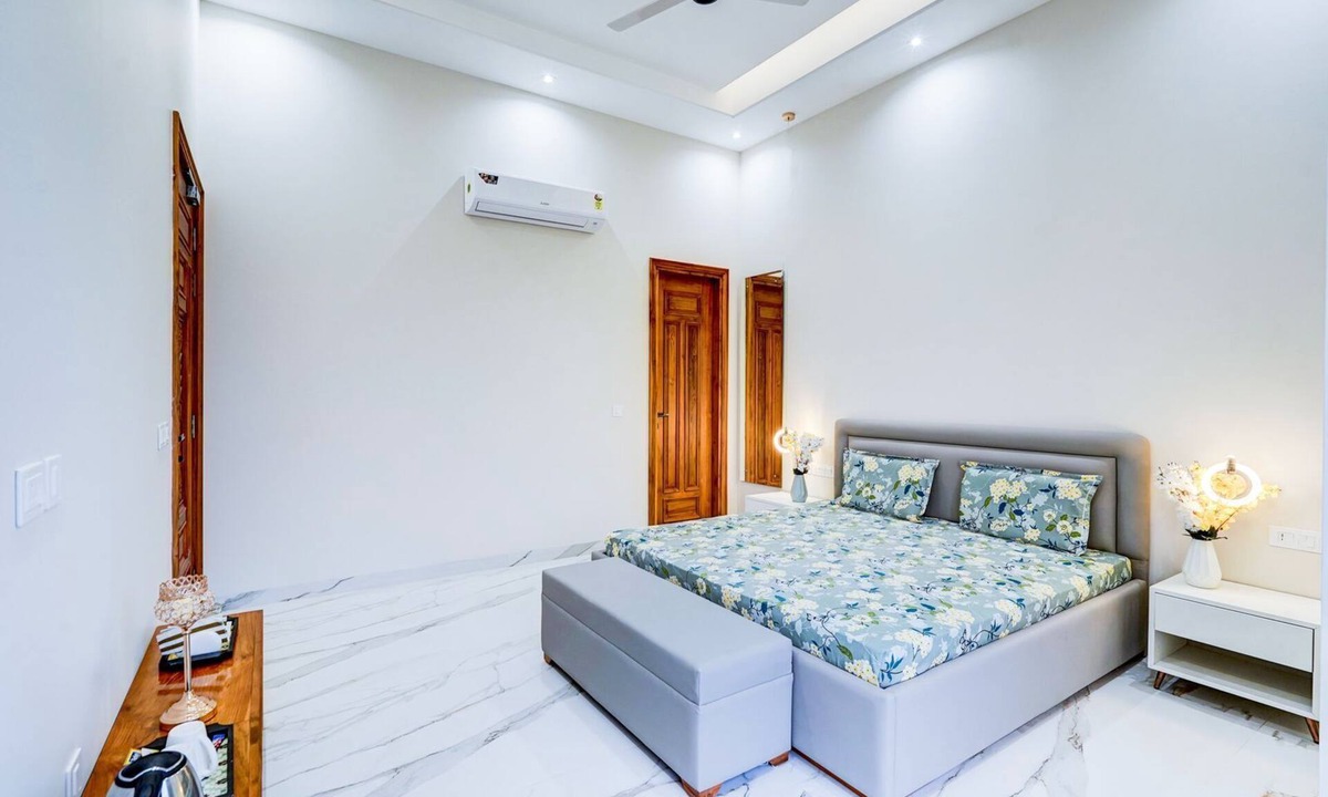 Bissar Akbarpur Hotel | VRS Farms