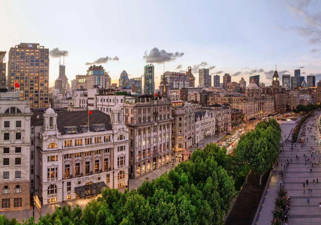 Downtown Shanghai Hotel | Waldorf Astoria Shanghai on the Bund