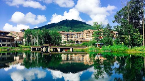 Songjianghe Resort | Wanda Jin Suites Changbaishan