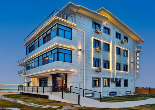 Jinshan Hotel | WEN SI TE HOTEL