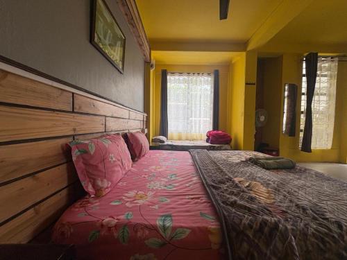 Mawlynnong House | West corner homestay