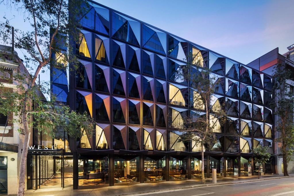 Sydney Central Business District Hotel | West Hotel Sydney, Curio Collection by Hilton
