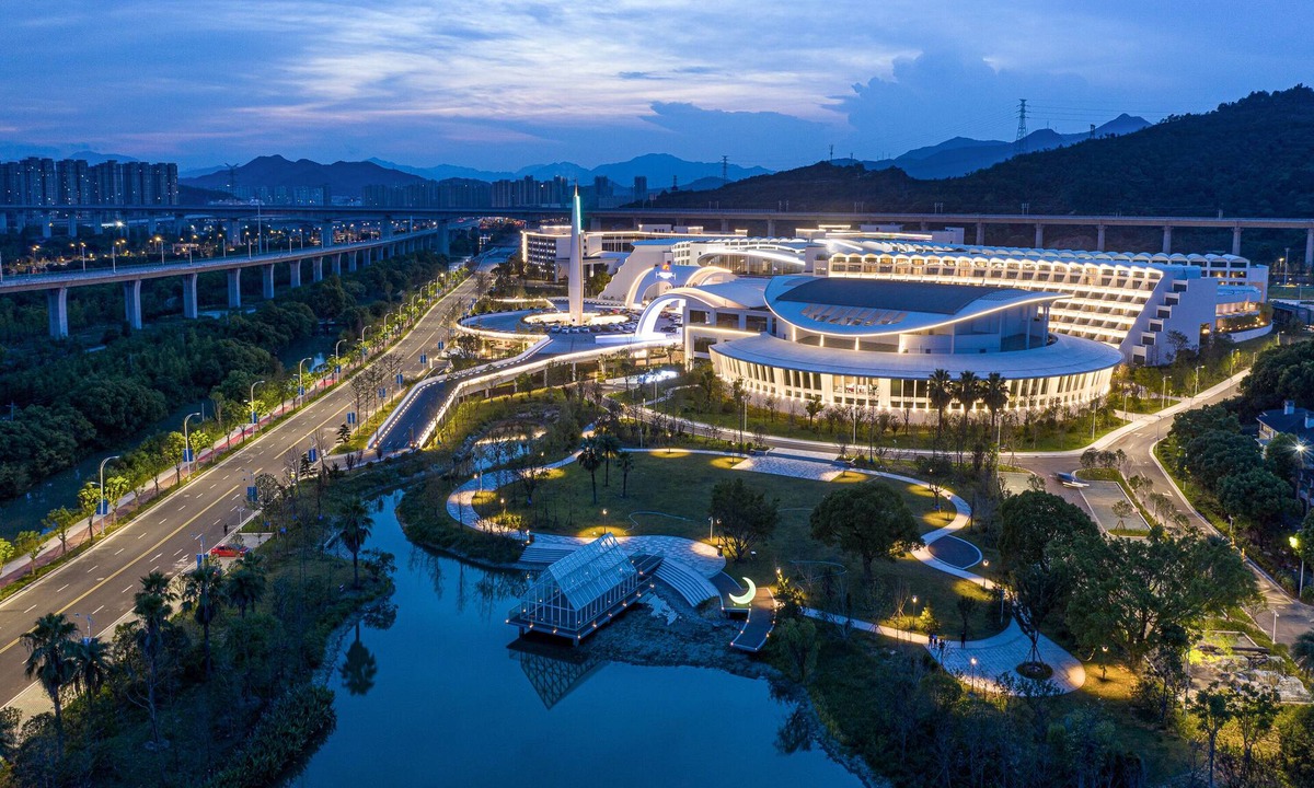 Xianju Hotel | White Swan Hotel Taizhou