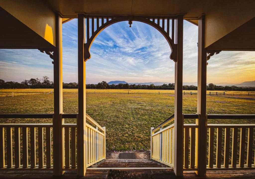 Junabee House | Willow Lodge