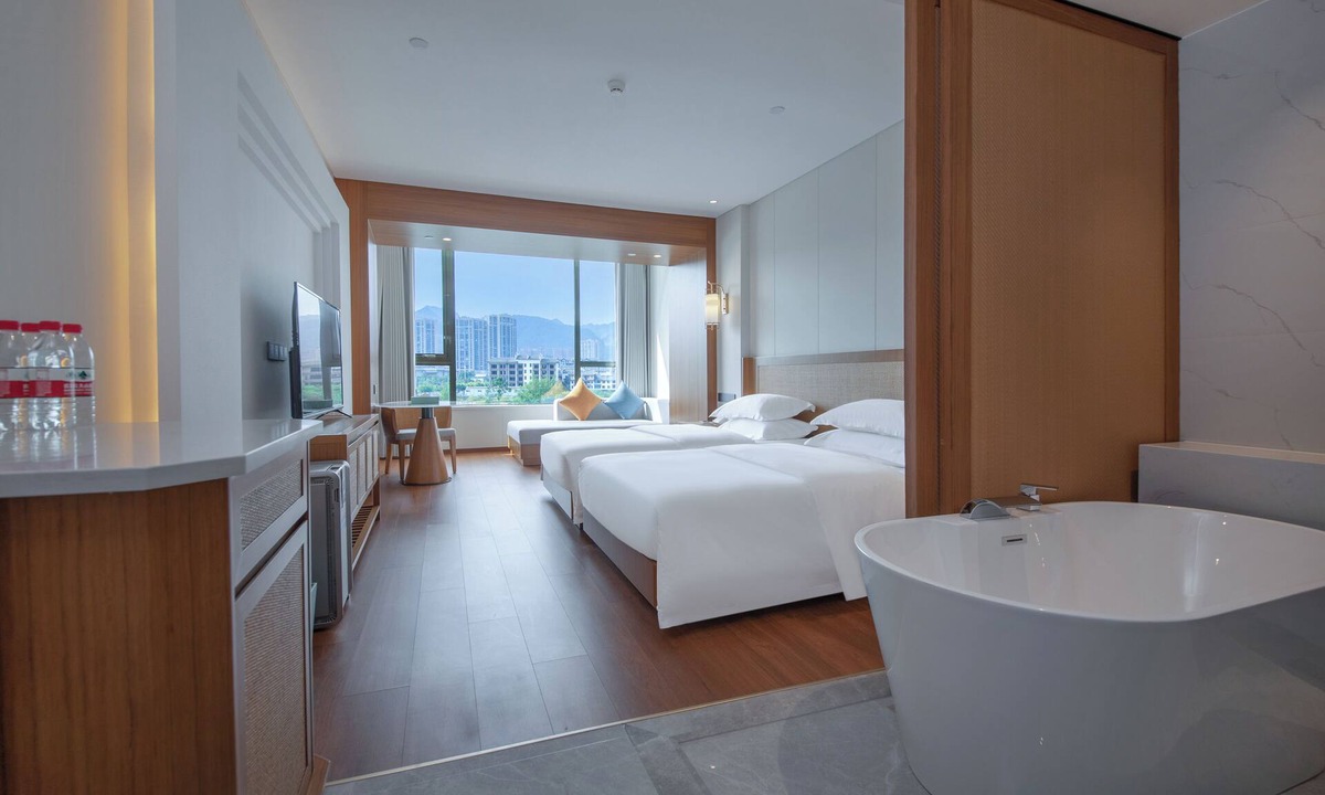 Libo Hotel | Wingate By Wyndham Libo Center