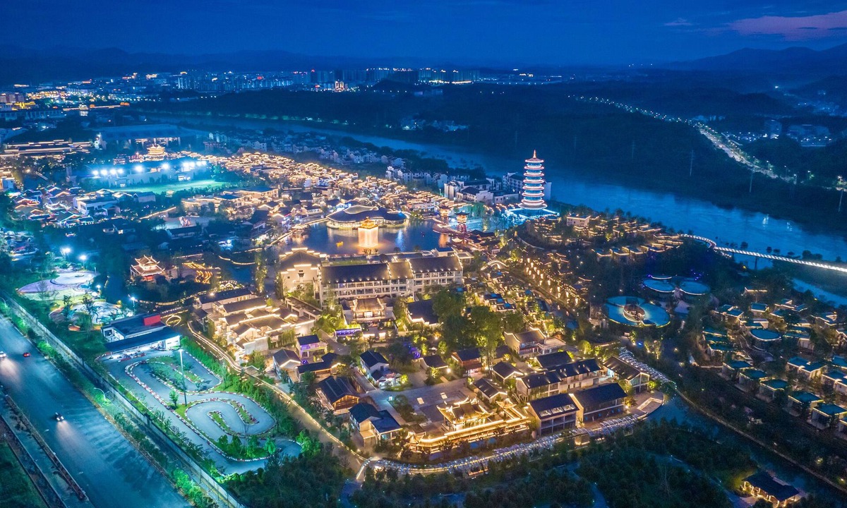 Ziyang County Hotel | Wuyuan Wunvzhou Wumeng Boutique Hotel