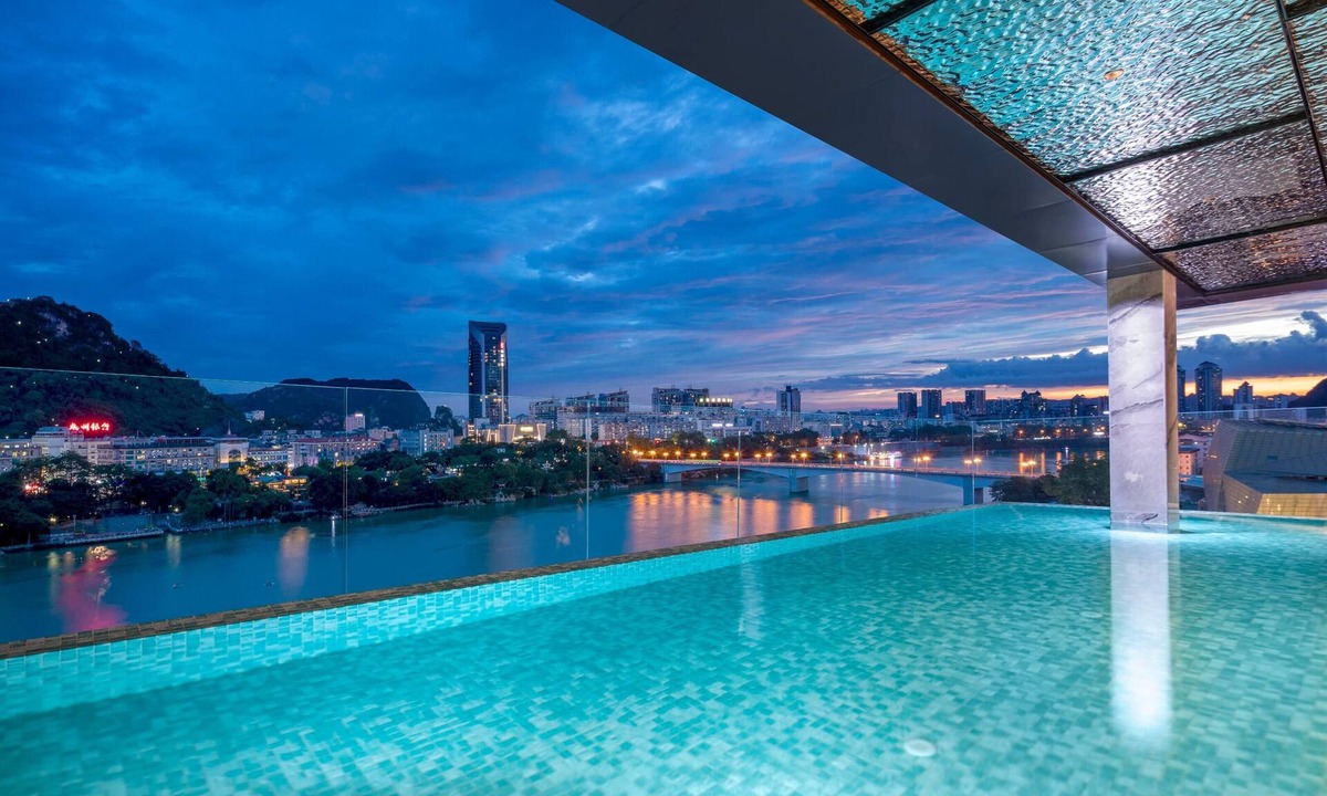 Jianpanshan Subdistrict Hotel | Wyndham Garden Liuzhou Wuxing Street
