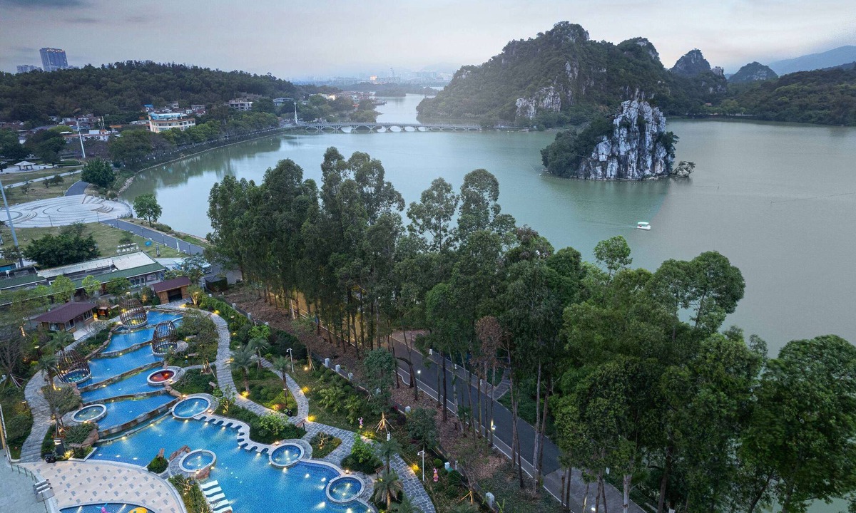 Duanzhou Qu Hotel | Wyndham Grand Zhaoqing Downtown