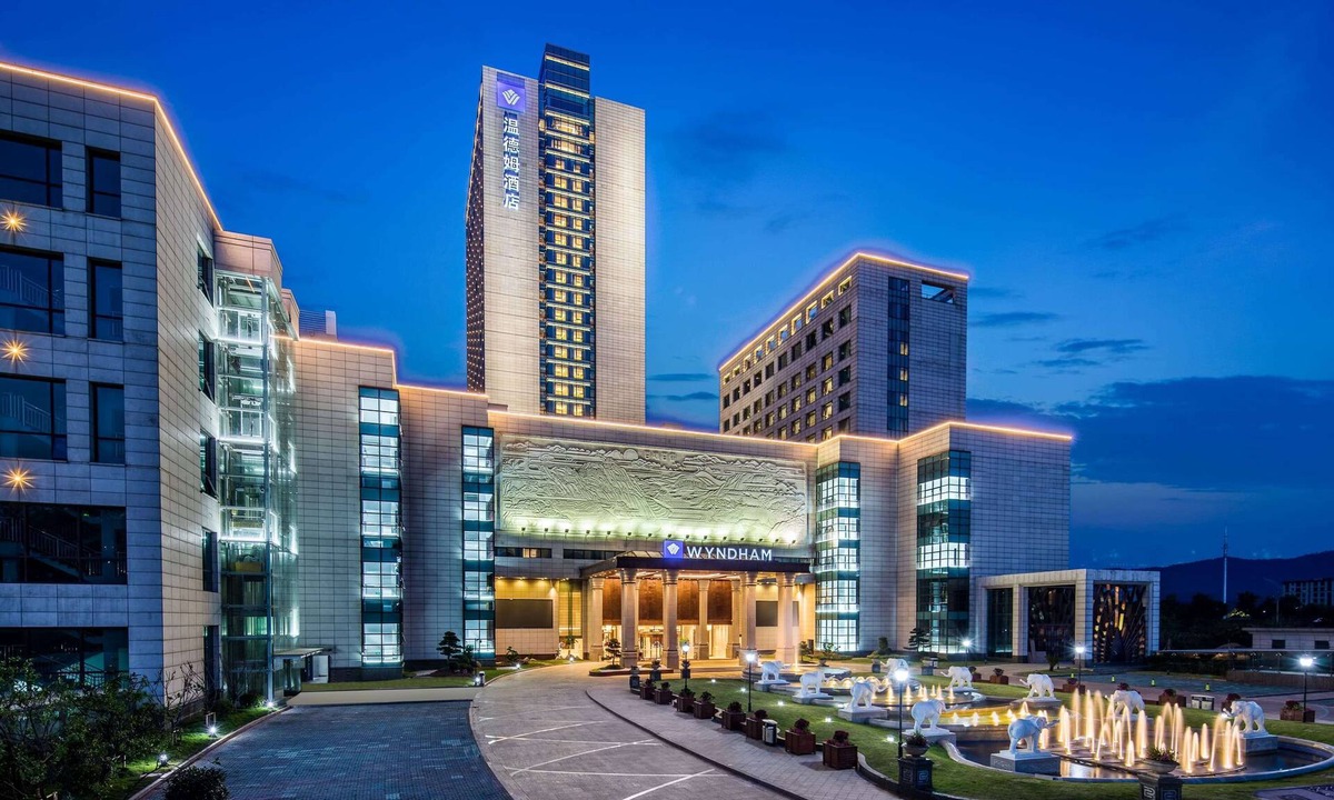Zhuji Hotel | Wyndham Zhuji West