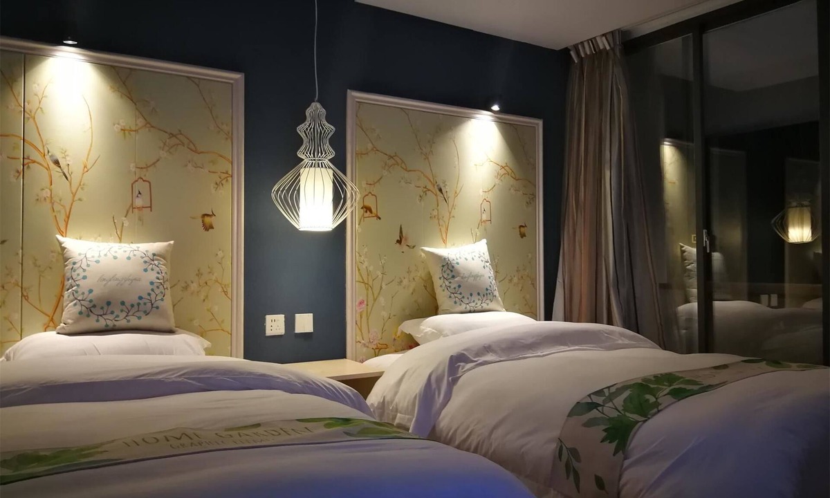 Ten Mile Gallery Hotel | Yangshuo 9 Time Hotel