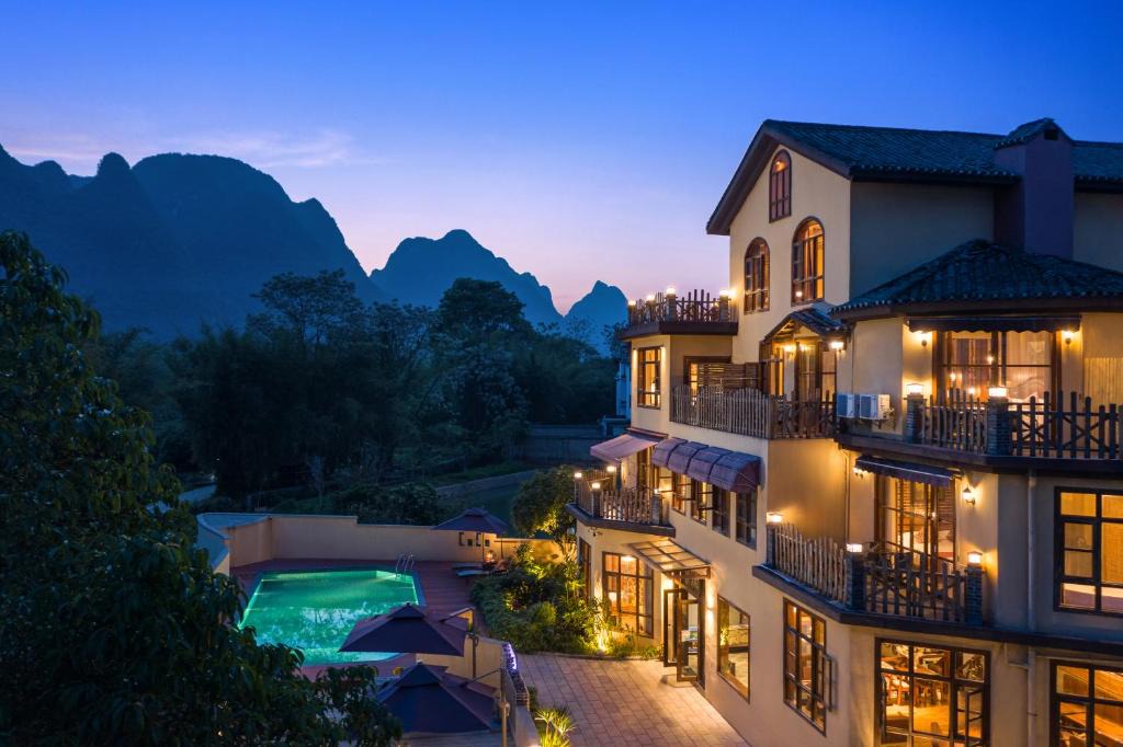 Yangshuo House | Yangshuo Coco Garden Villa-Western food&English Guide&Adventure Hub climbing&SUP&riding